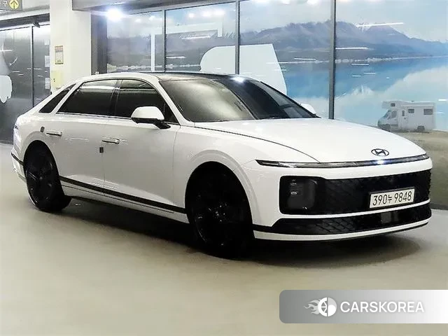 Hyundai Grandeur (GN7) 2023 Белый из Кореи