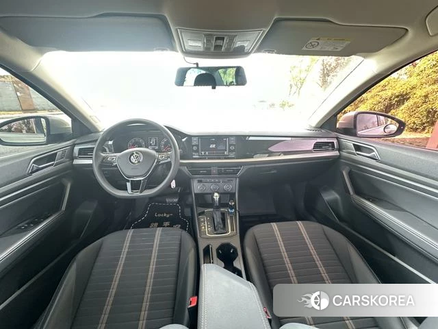 Volkswagen Lavida 2020 Шампань из Китая