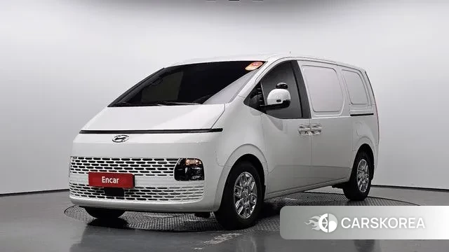Hyundai Staria 2023 Белый из Кореи