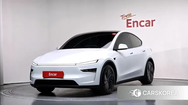 Tesla Model Y 2025 Белый из Кореи