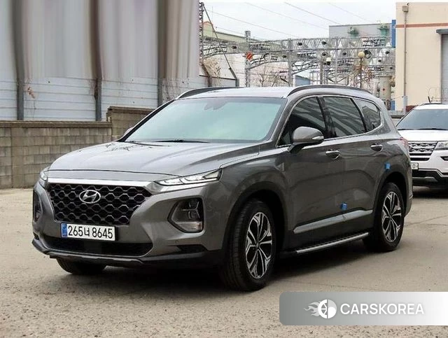 Hyundai Santa Fe TM 2018 Серебристо-серый из Кореи