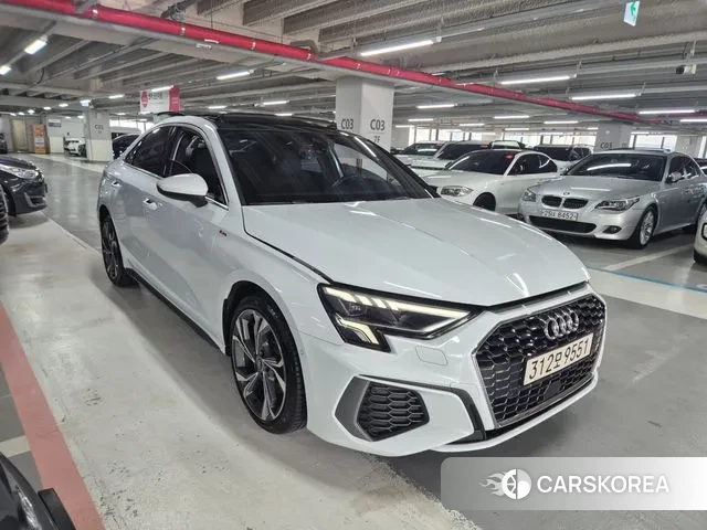 Audi A3 (8Y) 2022 Белый из Кореи