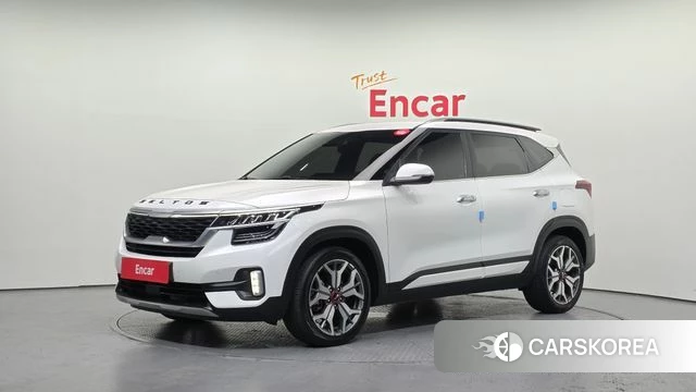 Kia Seltos 2019 Серебристо-серый из Кореи