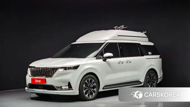 Kia Carnival 4th generation 2023 Белый из Кореи