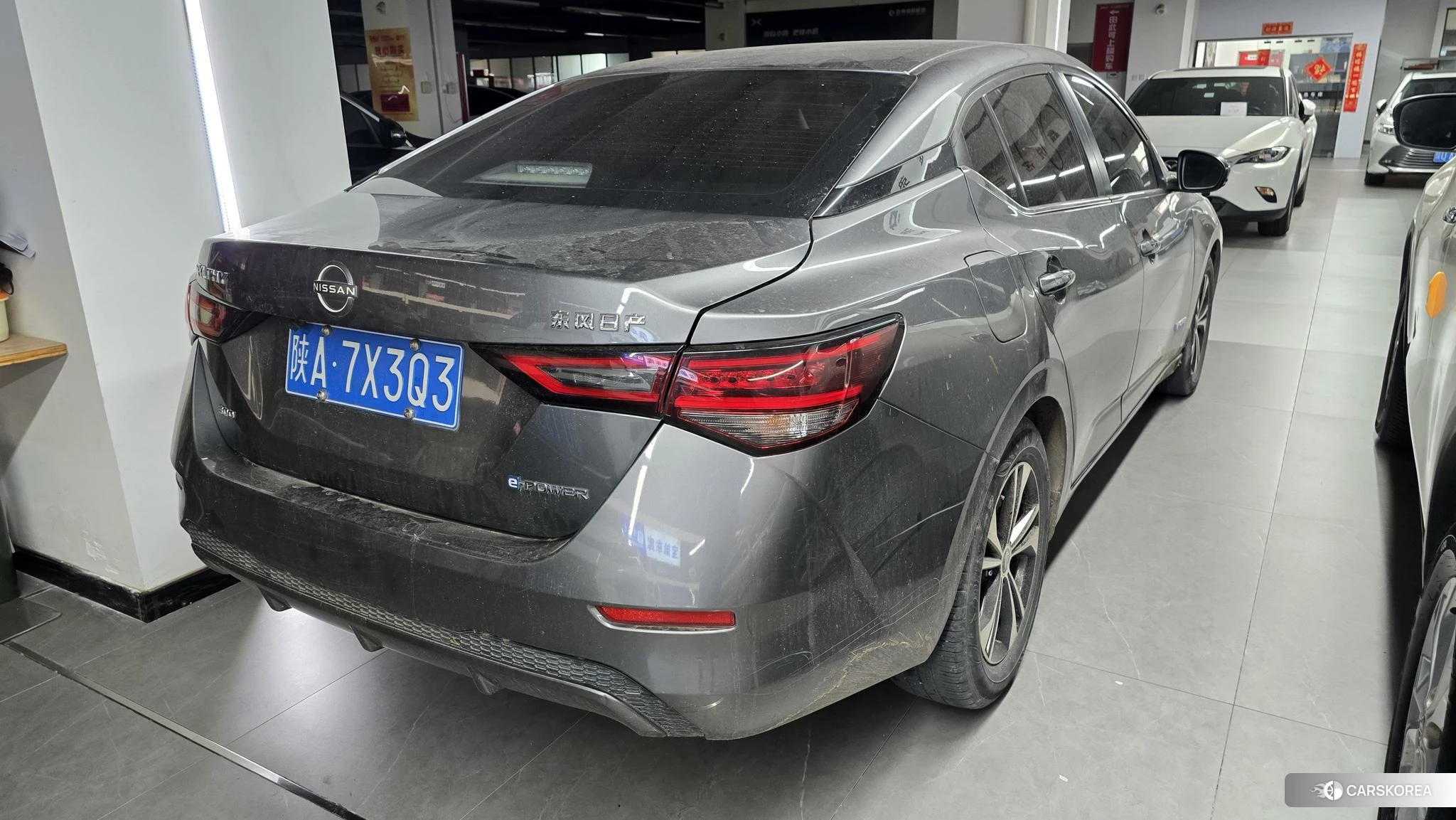 Nissan Xuan Yi 2021 Темно-серый из Китая