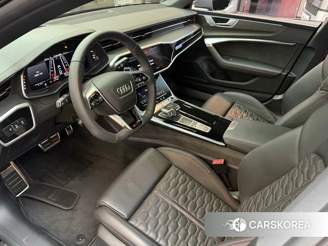 Audi RS 7 2024 Черный из Китая