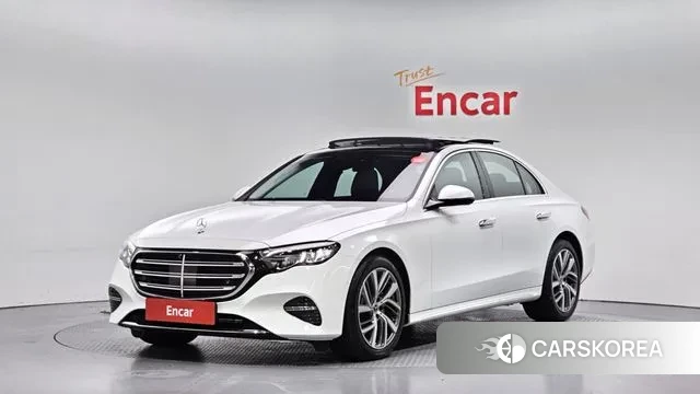 Mercedes-Benz E-Class W214 2024 Белый из Кореи