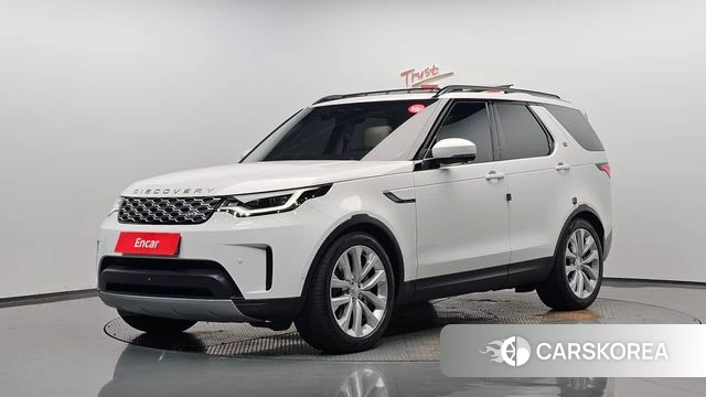 Land Rover Discovery 5 2023 Белый из Кореи