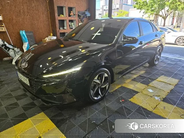 Hyundai Avante (CN7) 2023 Черный из Кореи