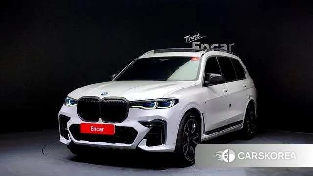 BMW X7 (G07) 2021 Белый из Кореи