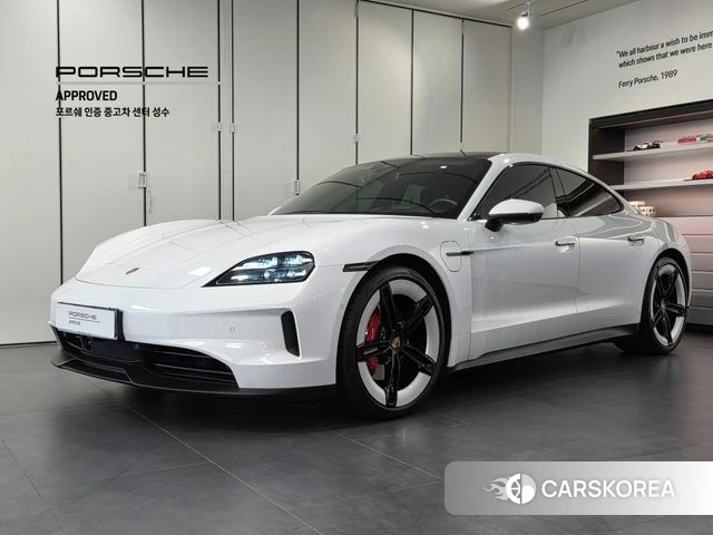 Porsche Taycan 2024 Белый из Кореи