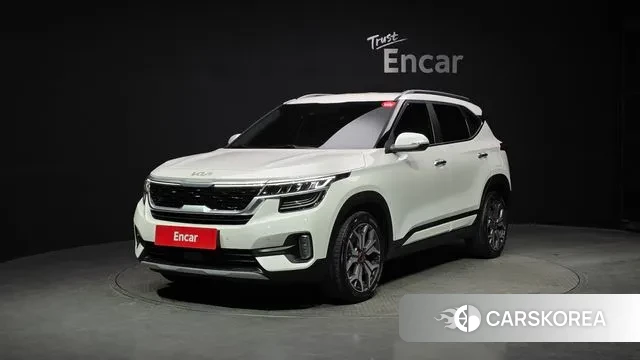 Kia Seltos 2022 Белый из Кореи