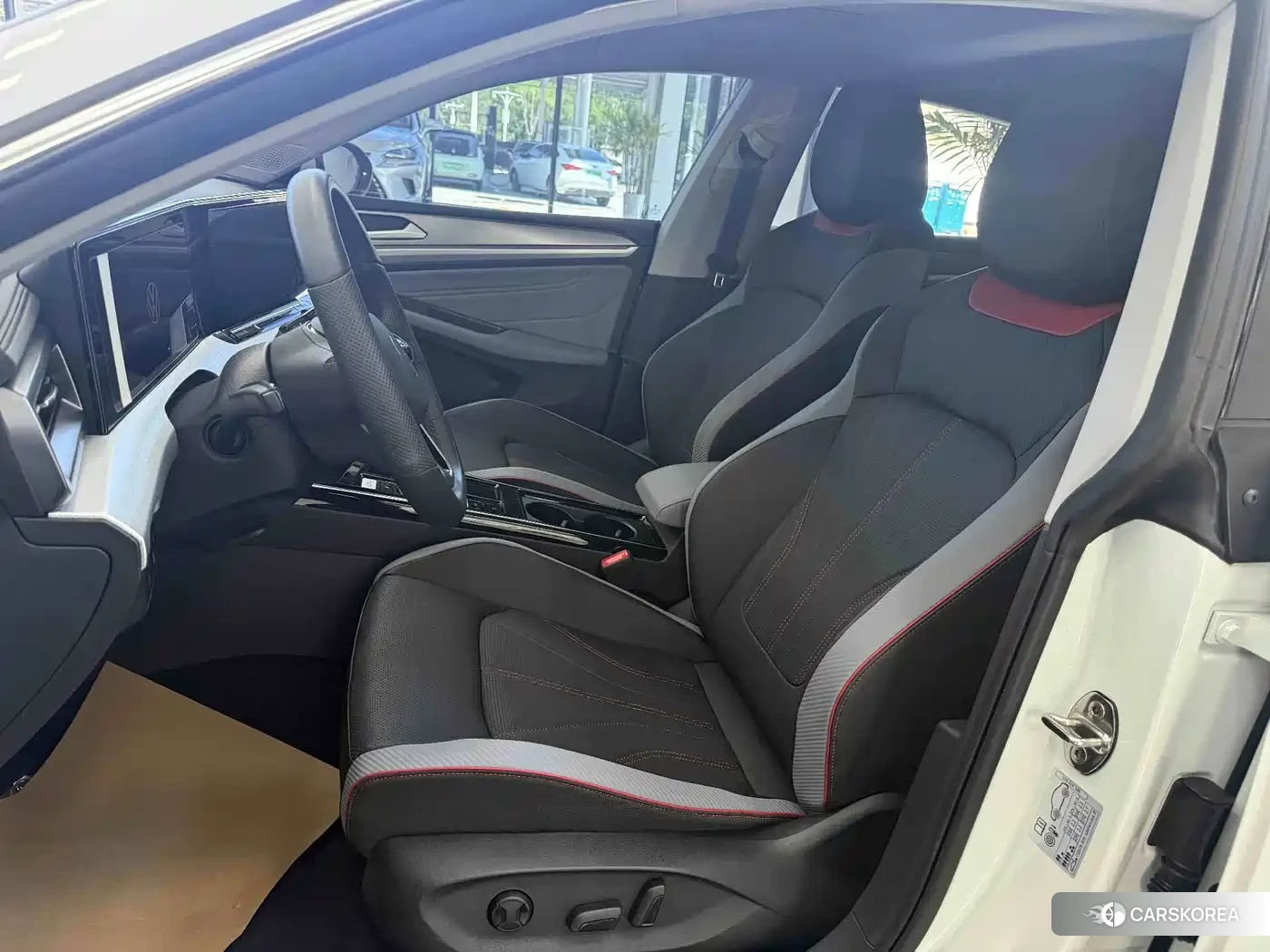 Volkswagen Lamando 2024 Белый из Китая