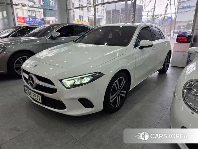 Mercedes-Benz A-Class W177 2022 Белый из Кореи