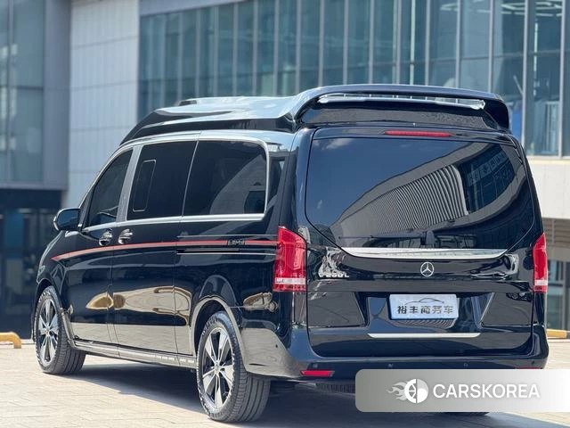 Mercedes-Benz V-class 2023 Черный из Китая