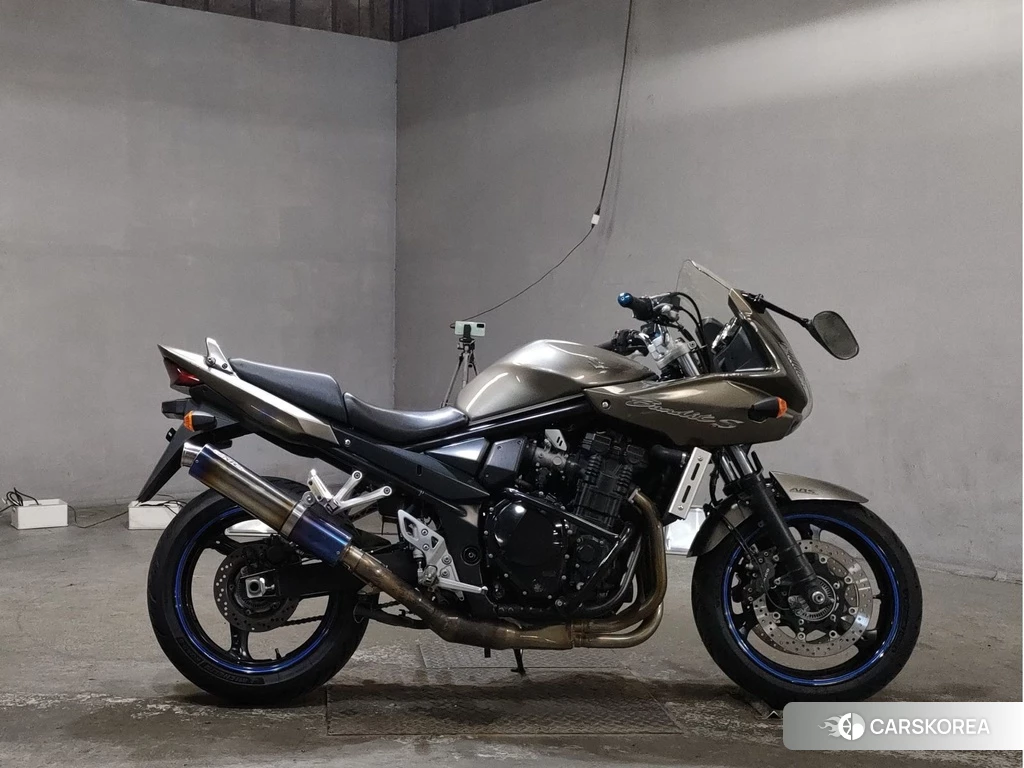 Проданный Suzuki BANDIT 1250S 2010 из Японии, фото 2