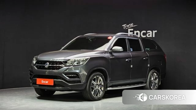 Ssangyong Rexton Sports 2021 Серый из Кореи