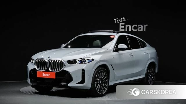 BMW X6 (G06) 2025 Светло-серебряный цвет из Кореи