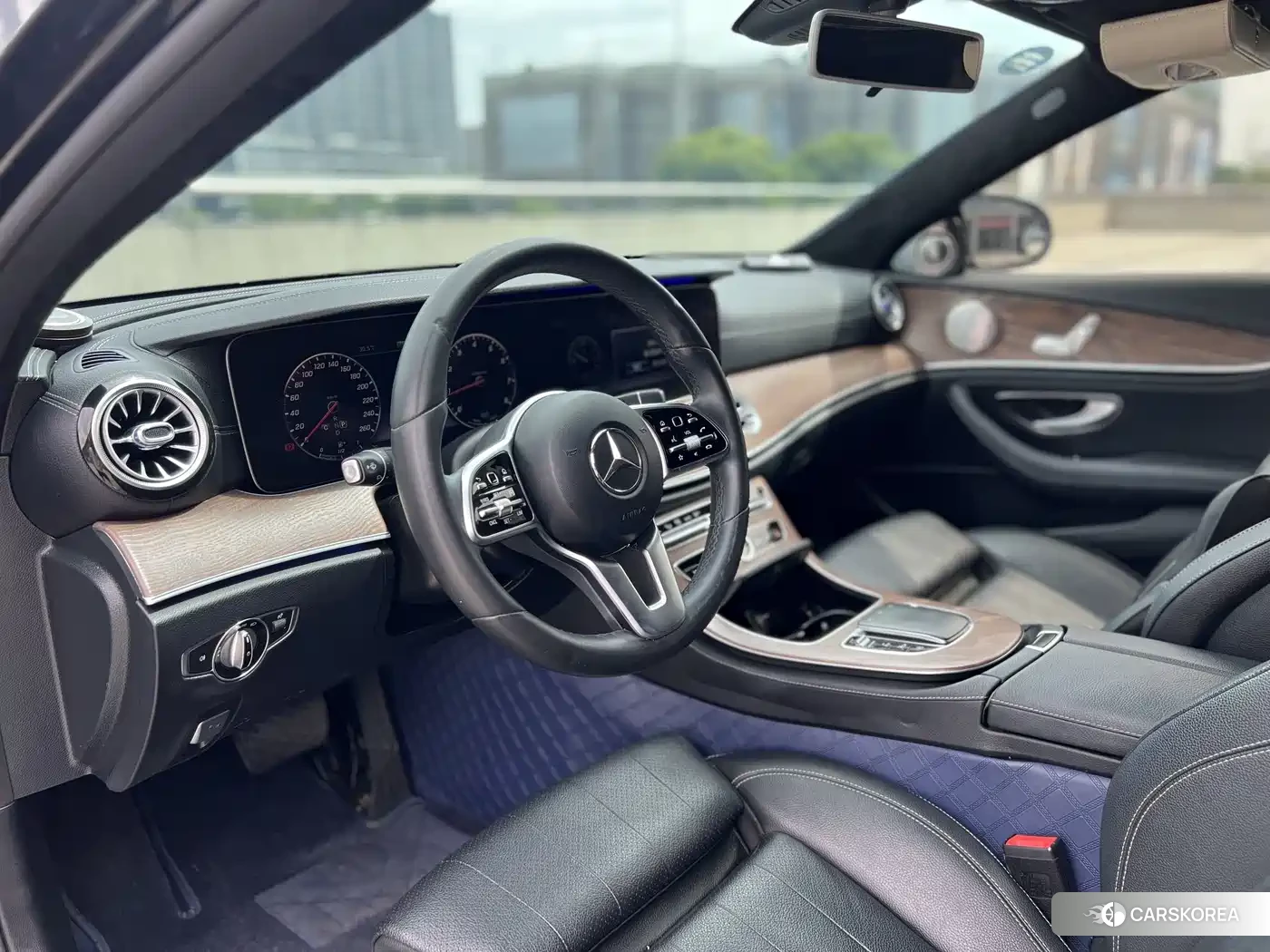 Mercedes-Benz E-Class 2019 Черный из Китая