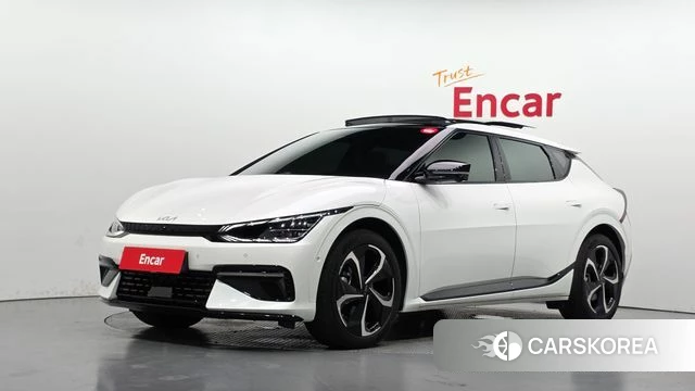 Kia EV6 2023 Белый из Кореи