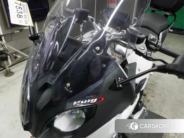 Проданный BMW R1200RS 2018 из Японии