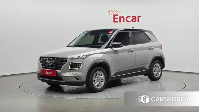 Hyundai Venue 2024 Серебристо-серый из Кореи