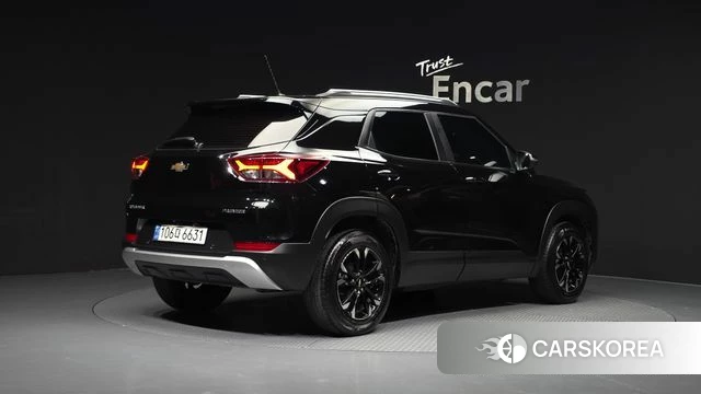 Chevrolet (GM Daewoo) Trailblazer 2021 Черный из Кореи