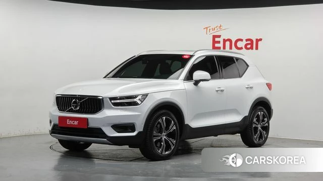 Volvo XC40 2020 Белый из Кореи