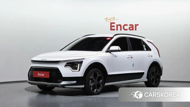 Kia Di Ol Nu Niro 2022 Белый из Кореи