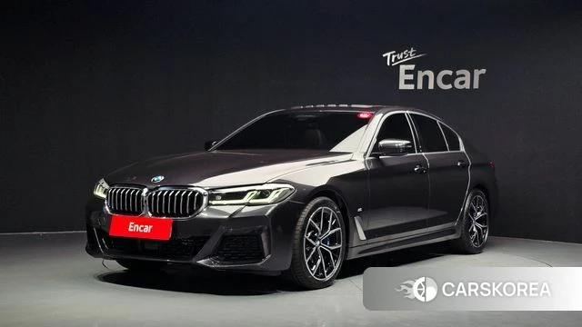 BMW 5 Series (G30) 2022 Серый из Кореи