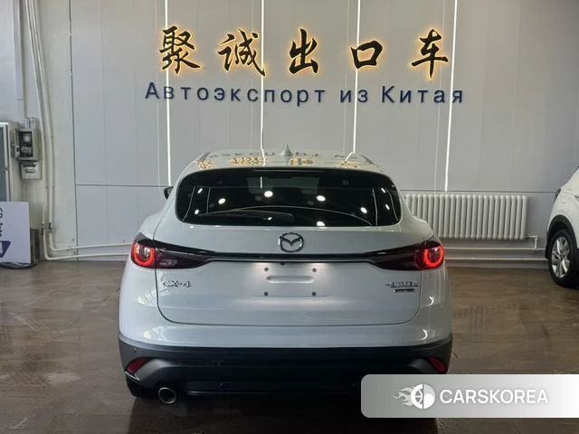 Mazda CX-4 2023 Белый из Китая