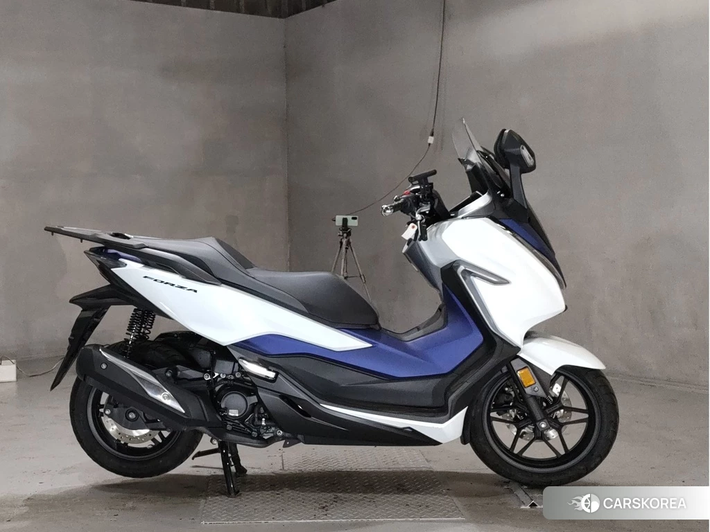 Проданный Honda FORZA 2018 из Японии, фото 2