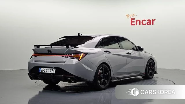 Hyundai Avante (CN7) 2021 Серебристо-серый из Кореи