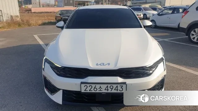 Kia The New K5 3rd generation 2023 Белый из Кореи