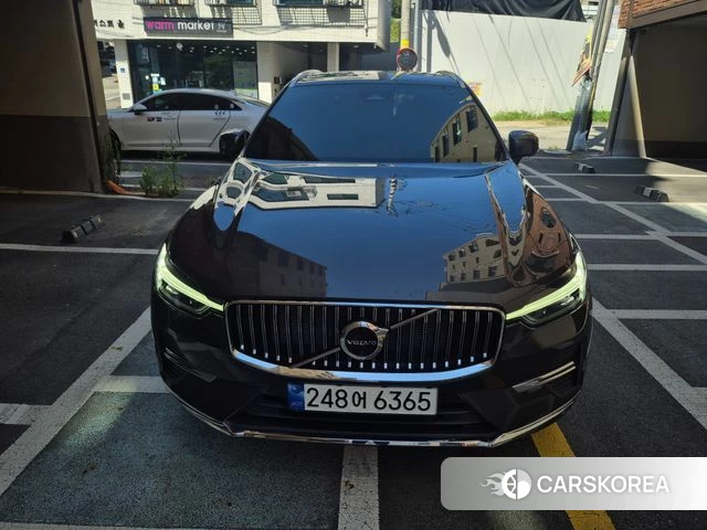 Volvo XC60 second Generation 2023 Серый из Кореи