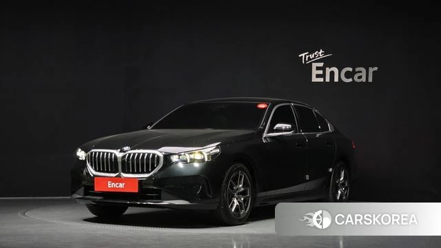 BMW 5 Series (G60) 2025 Черный из Кореи