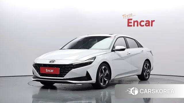 Hyundai Avante (CN7) 2023 Белый из Кореи