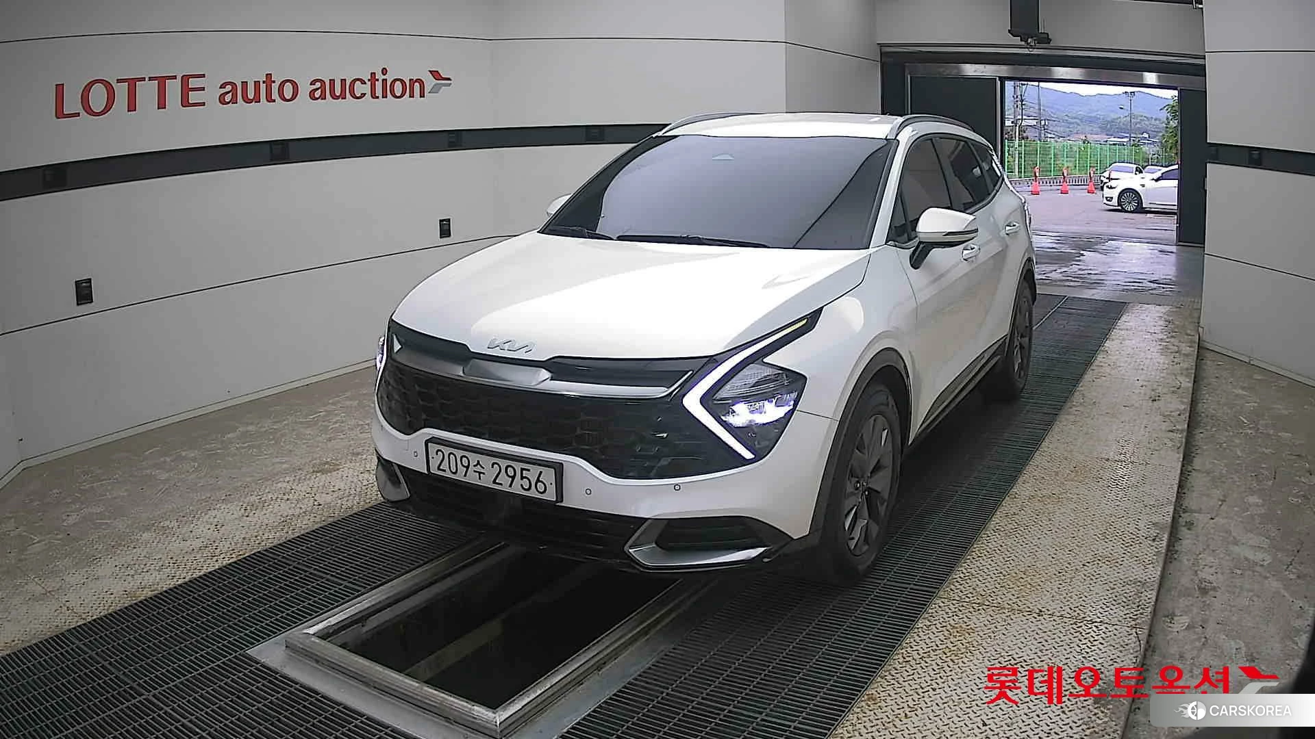 Kia Sportage 2022 Белый из Кореи