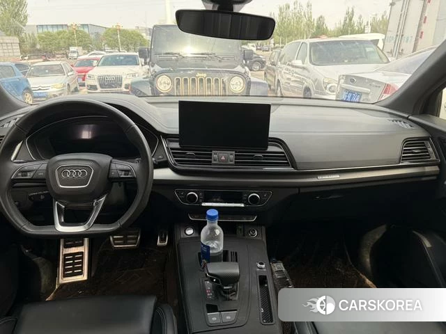 Audi Q5L 2024 Черный из Китая