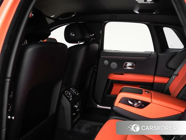 Rolls-Royce Gust 2025 Оранжевый из Китая