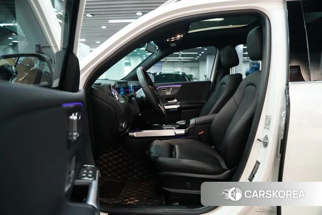 Mercedes-Benz GLB 2021 Белый из Китая