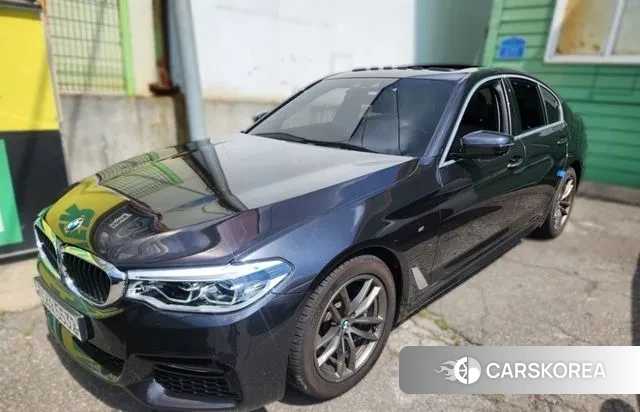 BMW 5 Series (G30) 2018 Серый из Кореи