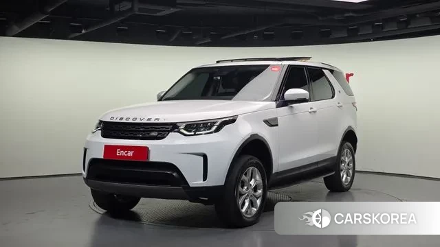 Land Rover Discovery 5 2018 Белый из Кореи