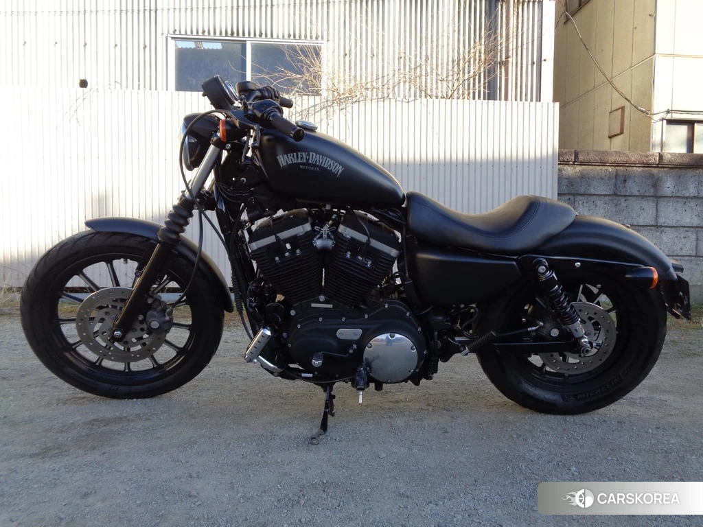 Проданный Harley-Davidson Sportster XL883N 2013 из Японии
