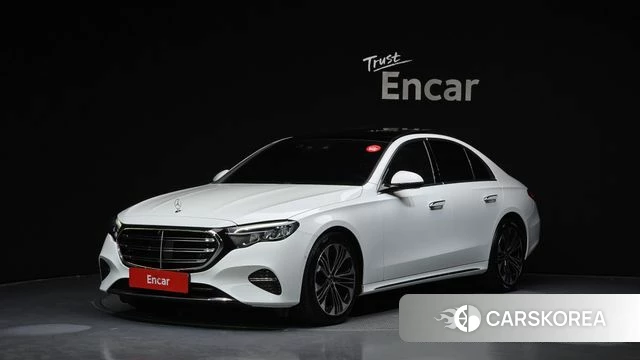 Mercedes-Benz E-Class W214 2024 Белый из Кореи