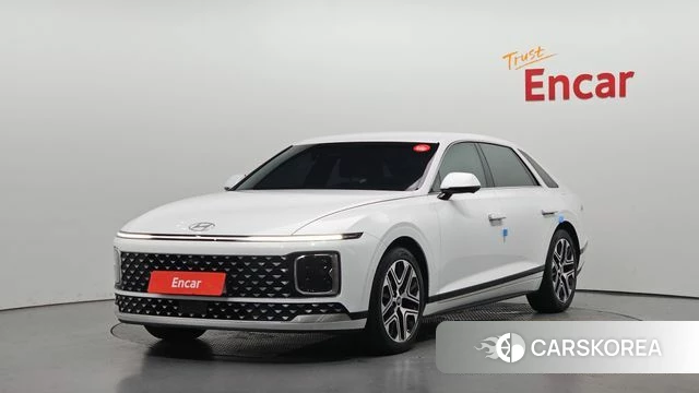 Hyundai Grandeur Hybrid (GN7) 2023 Белый из Кореи