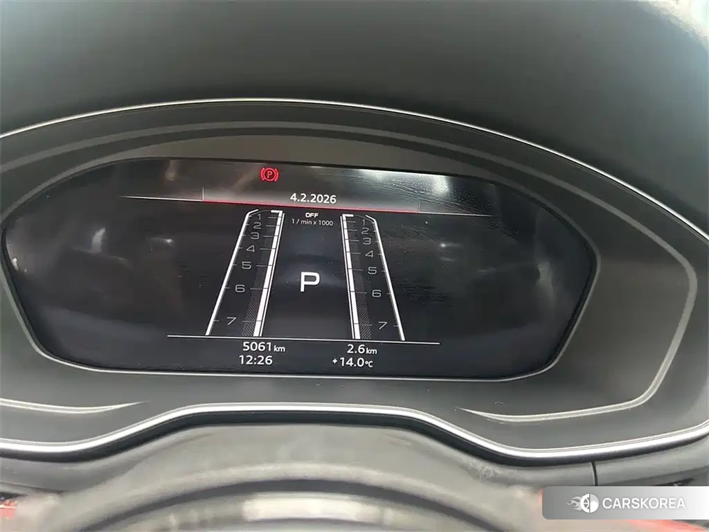 Audi RS 5 2024 Черный из Китая