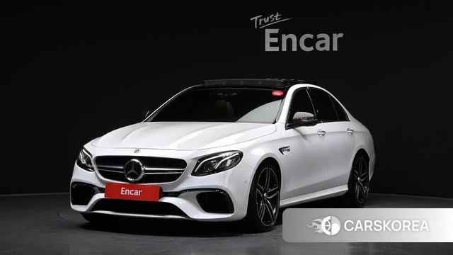 Mercedes-Benz E-Class W213 2018 Белый из Кореи