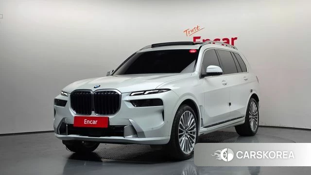 BMW X7 (G07) 2024 Белый из Кореи