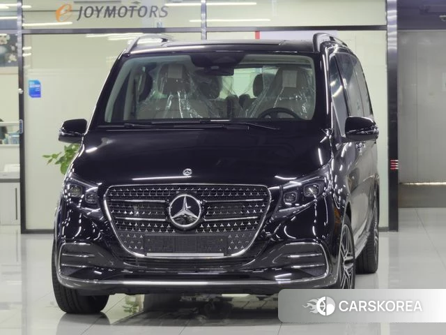 Mercedes-Benz V-Class 2025 Черный из Кореи